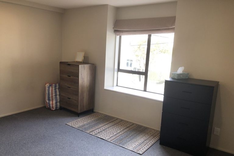 Photo of property in 10 George Street, Thorndon, Wellington, 6011