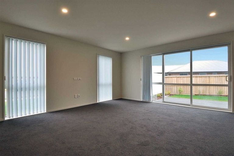 Photo of property in 110 Sutherland Drive, Kaiapoi, 7630