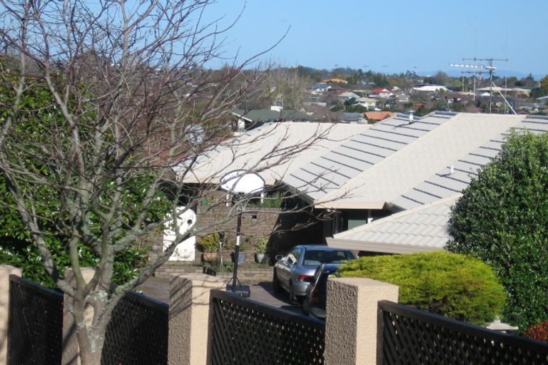 Photo of property in 17 Munro Place, Flagstaff, Hamilton, 3210