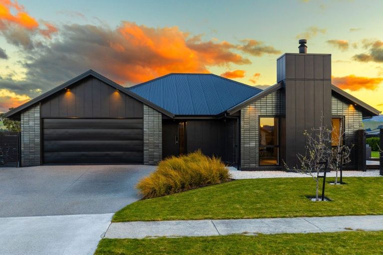 Photo of property in 17 Catalina Crescent, Burleigh, Blenheim, 7201