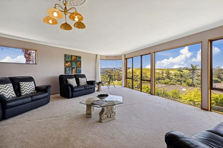 Photo of property in 45 Waiau Street, Torbay, Auckland, 0630