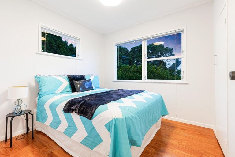 Photo of property in 55 Glendene Avenue, Glendene, Auckland, 0602