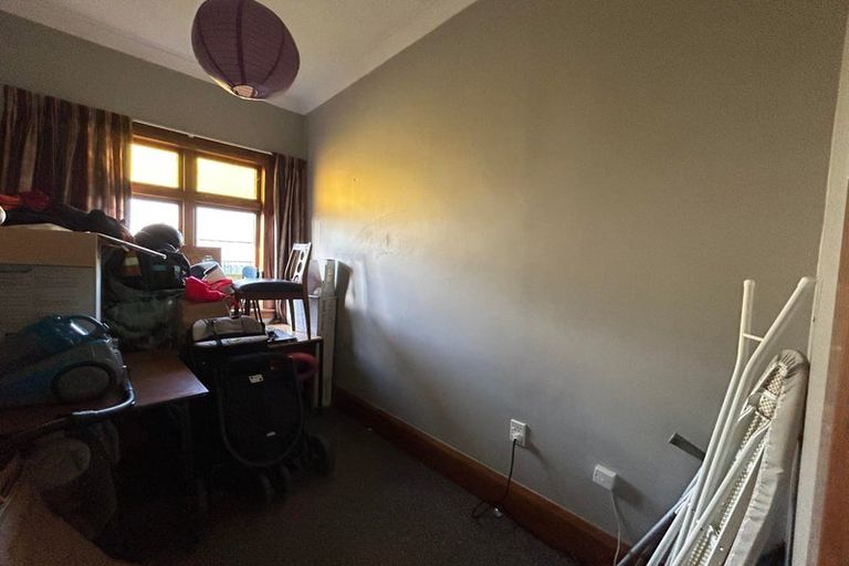 Photo of property in 196 Main Road South, Levin, 5510