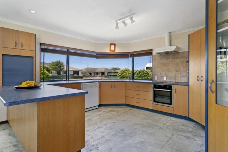 Photo of property in 50 Acacia Bay Road, Nukuhau, Taupo, 3330