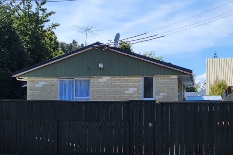 Photo of property in 1a Owen Street, Belmont, Lower Hutt, 5010