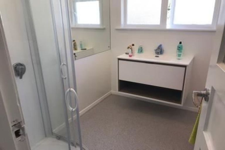 Photo of property in 50 Gloucester Street, Cannons Creek, Porirua, 5024