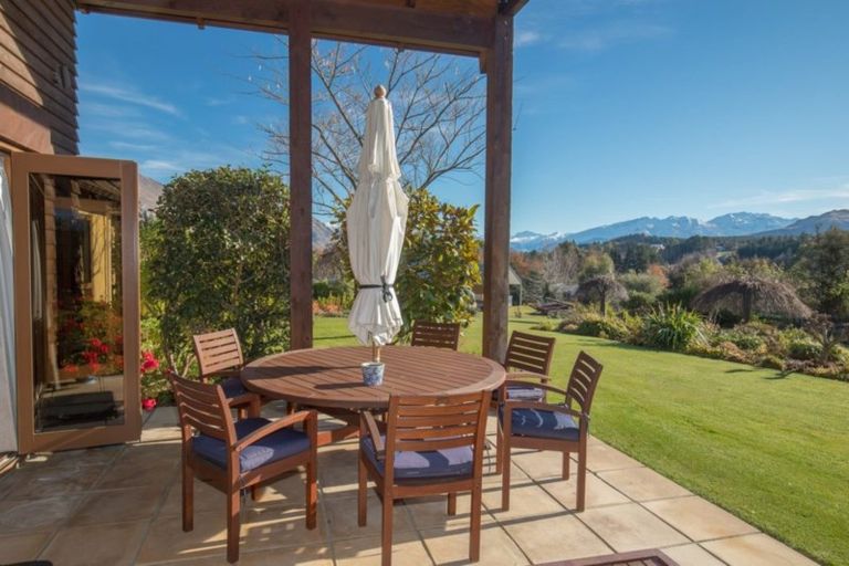 Photo of property in 545 Aubrey Road, Wanaka, 9305