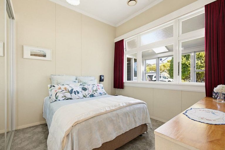 Photo of property in 19 Campbell Street, Karori, Wellington, 6012