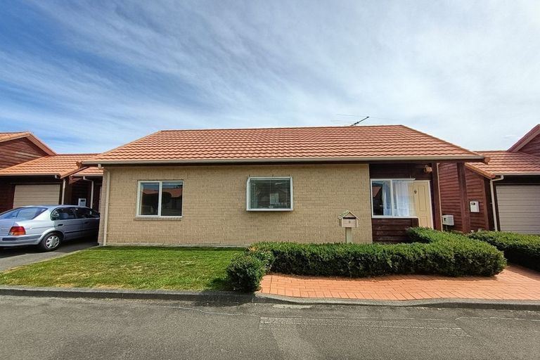 Photo of property in 8 Pattie Street, Petone, Lower Hutt, 5012