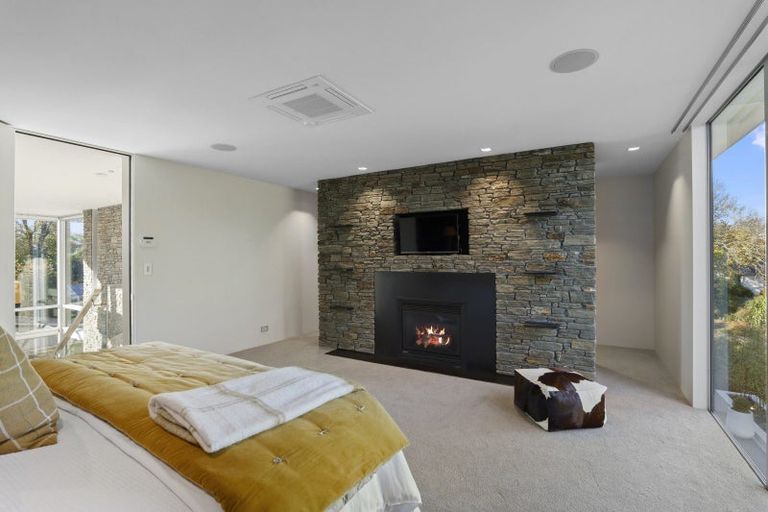 Photo of property in 21 Royds Street, Fendalton, Christchurch, 8014