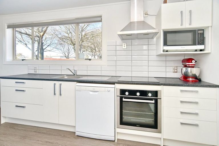 Photo of property in 91 Emmett Street, Shirley, Christchurch, 8013