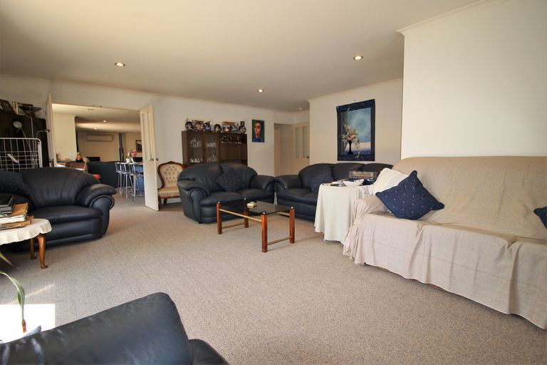 Photo of property in 112 Shields Street, Clyde, 9330