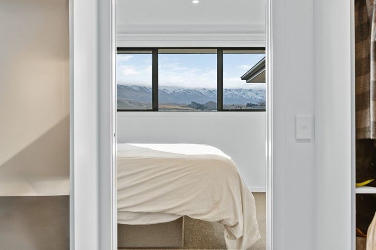 Photo of property in 28 Hosking Drive, Cromwell, 9310