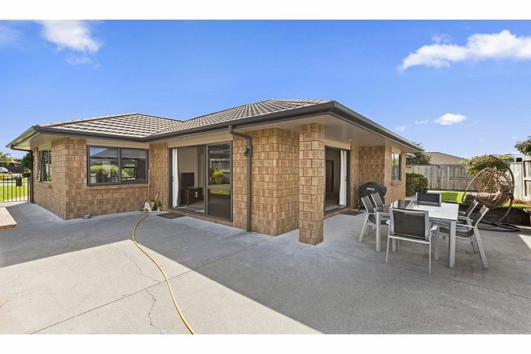 Photo of property in 13 Cole Thomas Place, Huntington, Hamilton, 3210