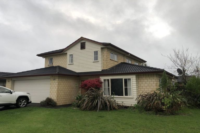 Photo of property in 8 Fergy Crescent, Wattle Downs, Auckland, 2103