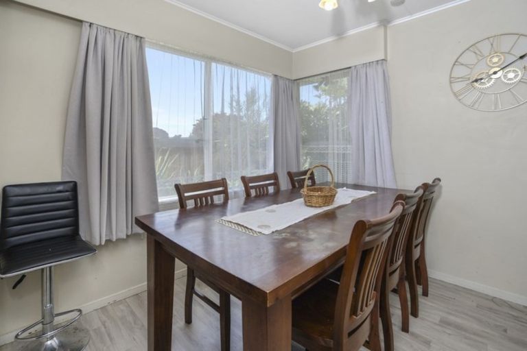 Photo of property in 5 Neri Crescent, Pomare, Rotorua, 3015