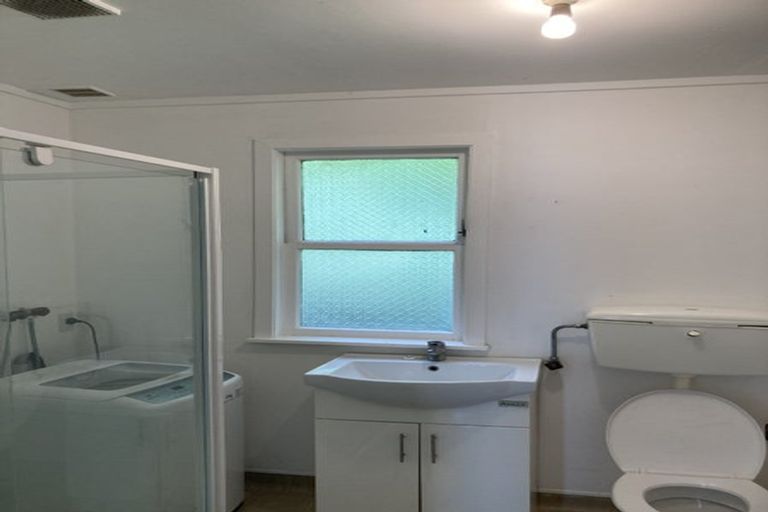 Photo of property in 1 Maarama Crescent, Aro Valley, Wellington, 6021