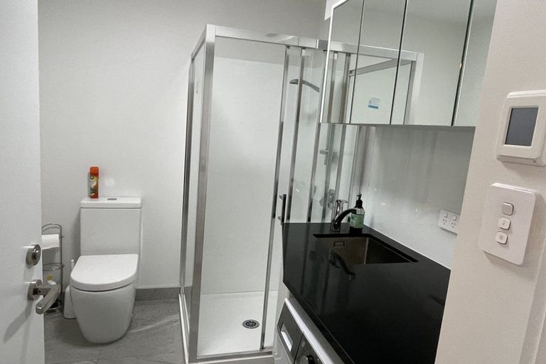 Photo of property in 28 Lohia Street, Khandallah, Wellington, 6035