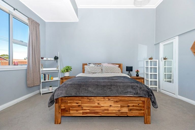 Photo of property in 27 Carnarvon Street, Gisborne, 4010