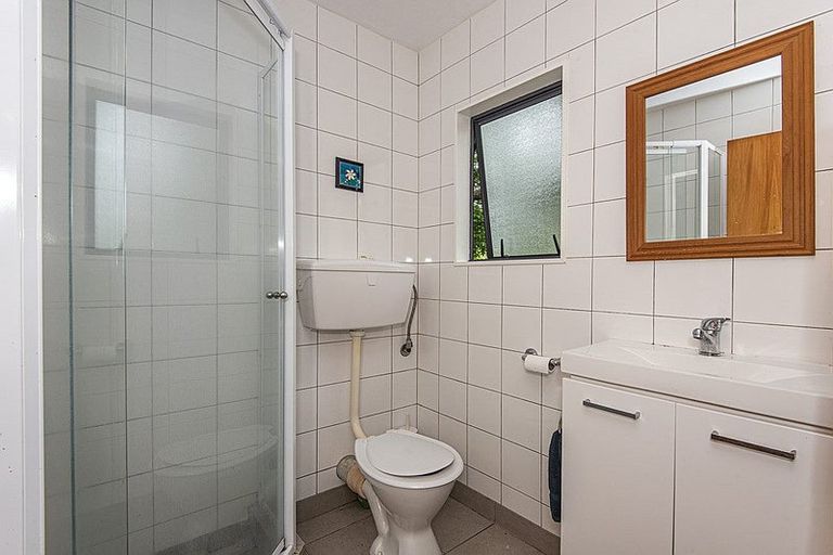 Photo of property in 9 Bickerstaffe Road, Maungaturoto, 0520