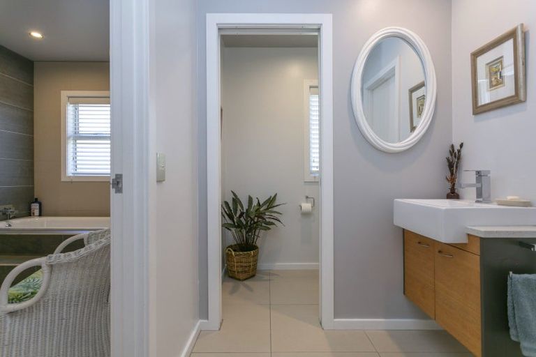 Photo of property in 11 Pukeko Way, Kinloch, Taupo, 3377