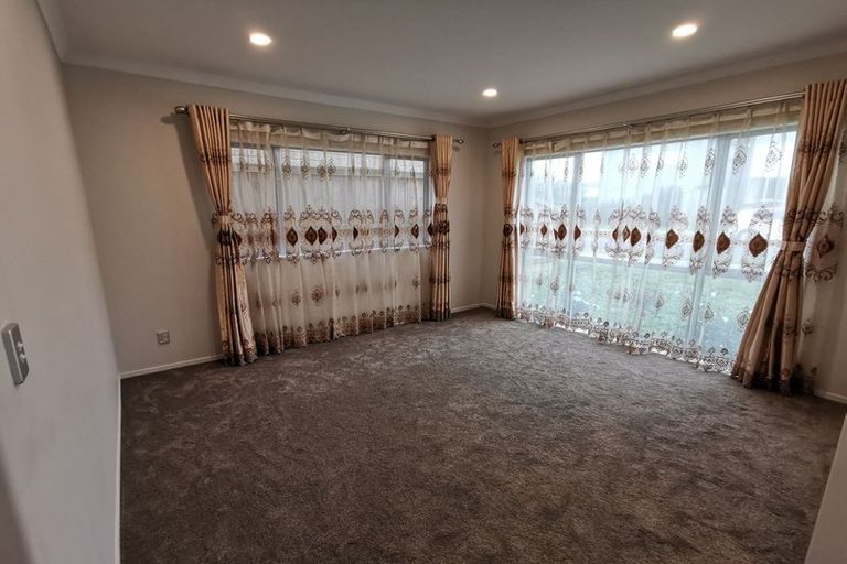 Photo of property in 3 Calcite Avenue, Flat Bush, Auckland, 2019