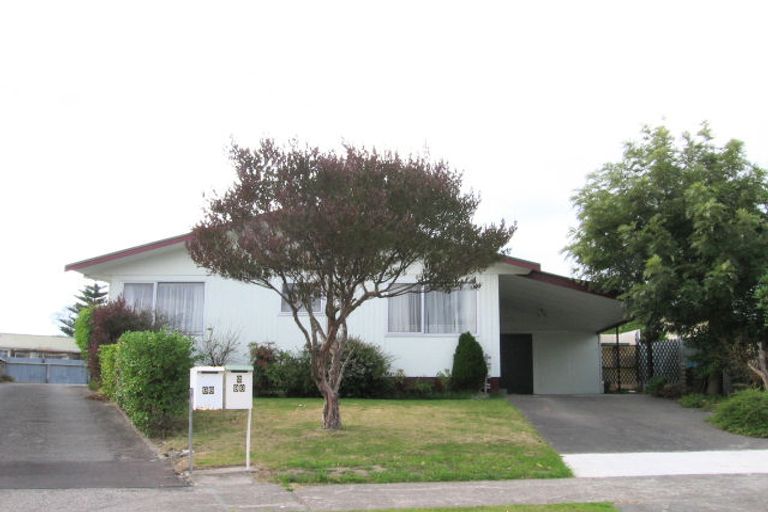 Photo of property in 94-98 Wynyard Crescent, Tamatea, Napier, 4112