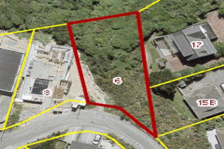 Photo of property in 6 Imran Terrace, Khandallah, Wellington, 6035