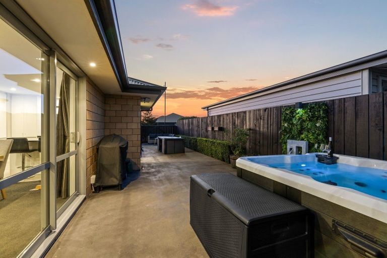 Photo of property in 25 Elba Crescent, Halswell, Christchurch, 8025