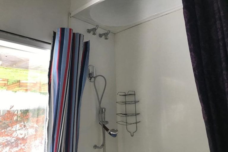 Photo of property in 138 Te Rangitautahanga Road, Turangi, 3334