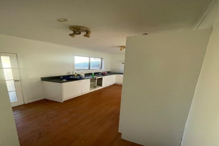 Photo of property in 37 Gloucester Road, Manurewa, Auckland, 2102