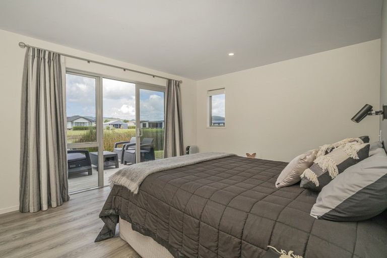 Photo of property in 113 Harbour Drive, Matarangi, Whitianga, 3592