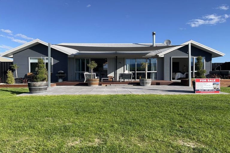 Photo of property in 5 Half Time Close, Omakau, 9376