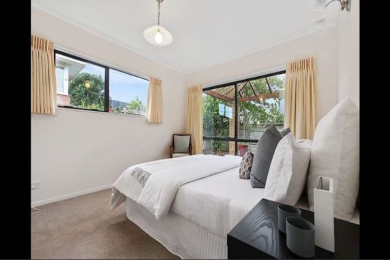 Photo of property in 4/26 Inverness Road, Browns Bay, Auckland, 0630