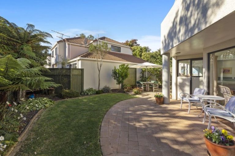 Photo of property in 1/139 Knights Road, Hutt Central, Lower Hutt, 5010