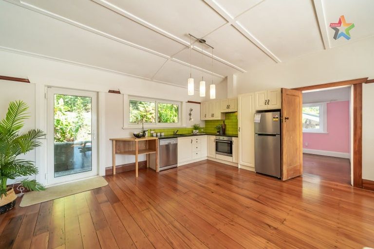 Photo of property in 142 Seddon Street, Naenae, Lower Hutt, 5011