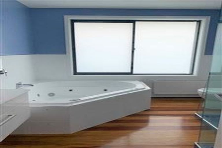 Photo of property in 62 Steyne Avenue, Plimmerton, Porirua, 5026