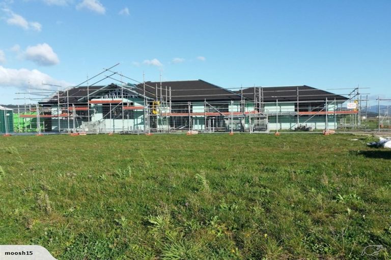 Photo of property in 147 Kupe Drive, Whitianga, 3510