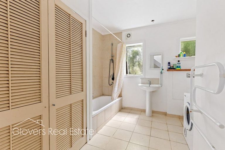 Photo of property in 5 Brownie Road, Laingholm, Auckland, 0604