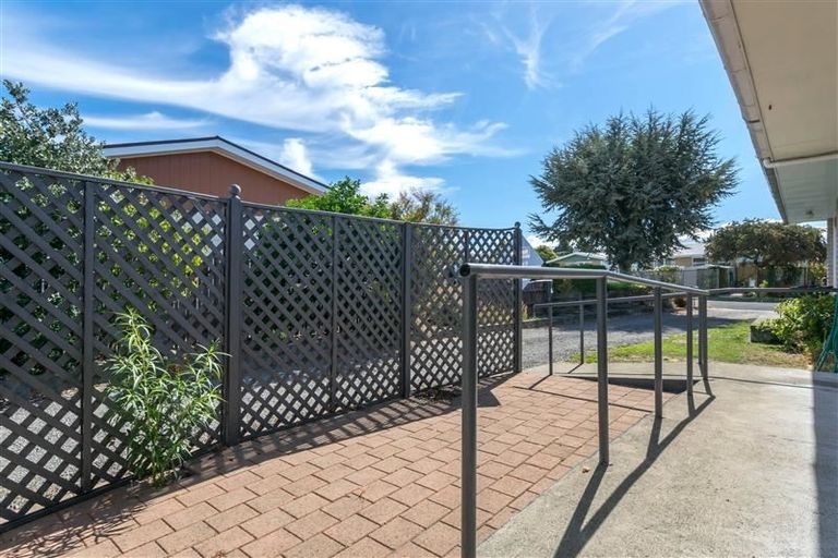 Photo of property in 2/12 Newbourne Crescent, Redwoodtown, Blenheim, 7201