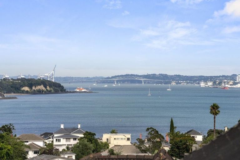 Photo of property in 2/25 Waimarie Street, Saint Heliers, Auckland, 1071