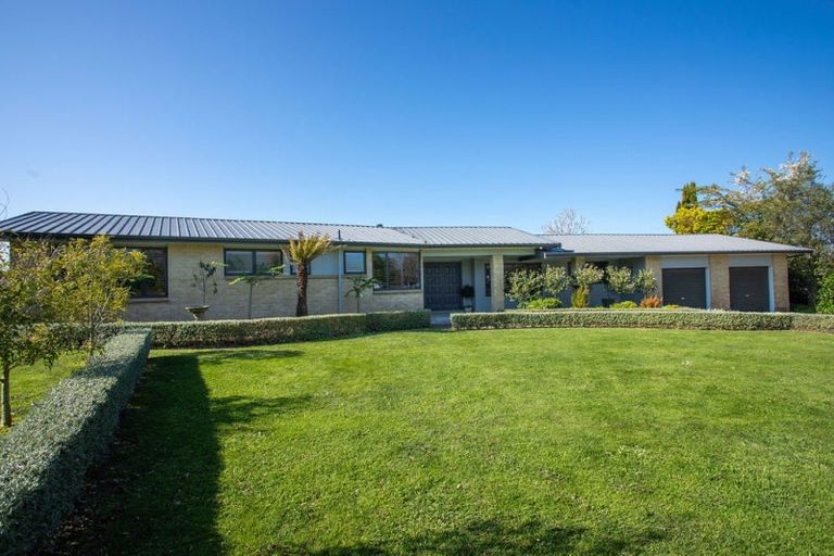 Photo of property in 20 Smith Street, Dannevirke, 4930
