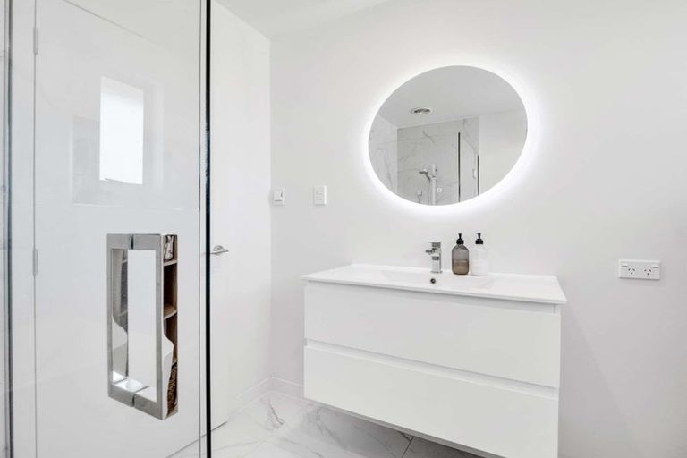 Photo of property in 35 Johnstone Street, Tinwald, Ashburton, 7700