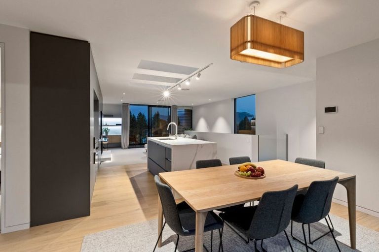 Photo of property in 18 Station Bay Rise, Lake Tekapo, 7999