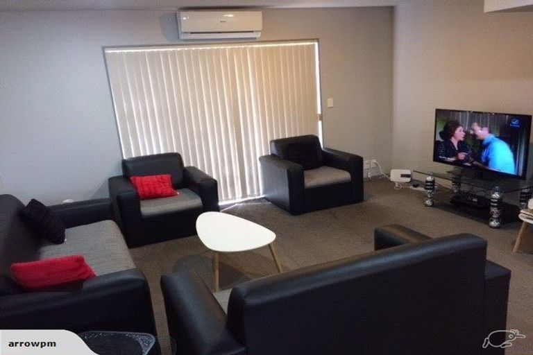 Photo of property in 40/42 Holly Street, Avondale, Auckland, 1026