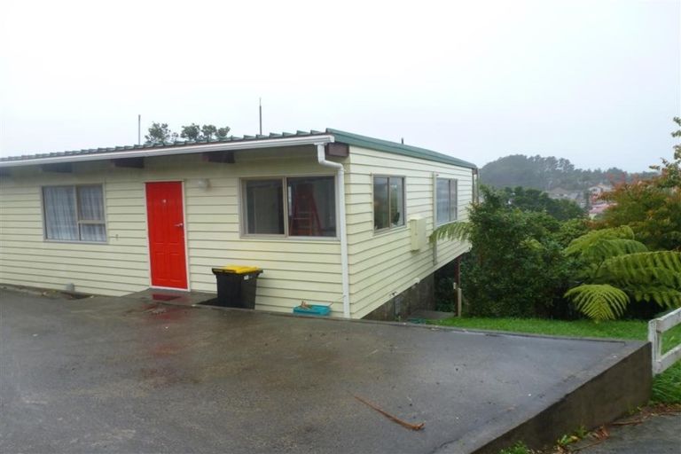 Photo of property in 37b Truscott Avenue, Johnsonville, Wellington, 6037
