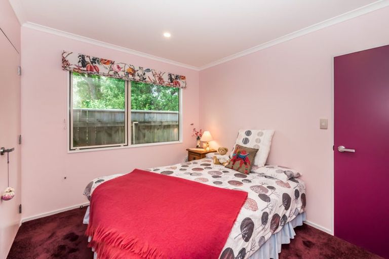 Photo of property in 294b Te Moana Road, Waikanae, 5036