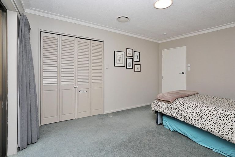 Photo of property in 75 Oreti Road, Otatara, Invercargill, 9879