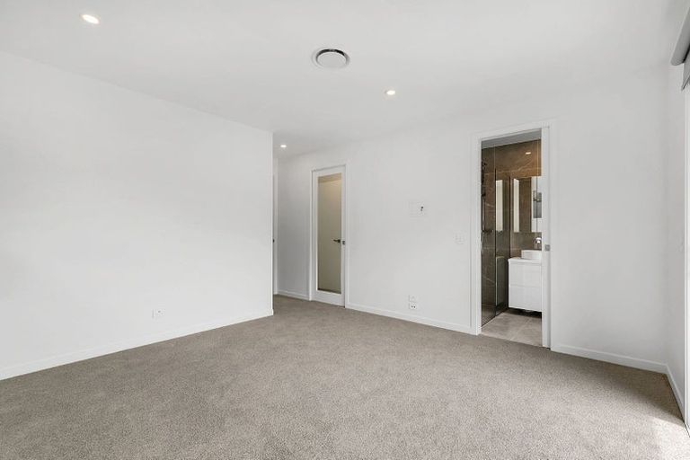Photo of property in 43 Ken Douglas Drive, Aotea, Porirua, 5024