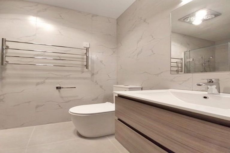 Photo of property in 34 Silvereye Road, Hobsonville, Auckland, 0616